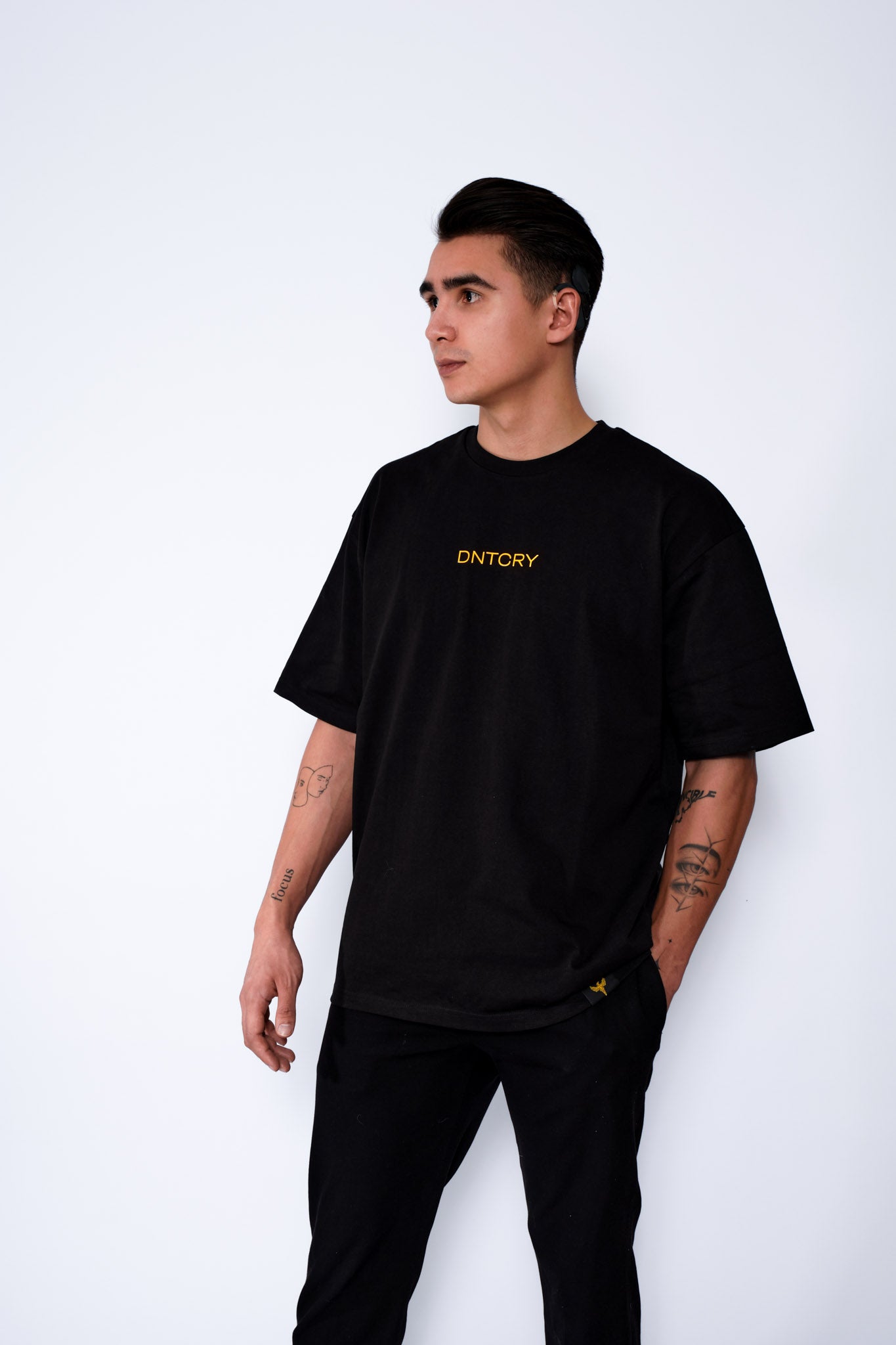 DNTCRY Black